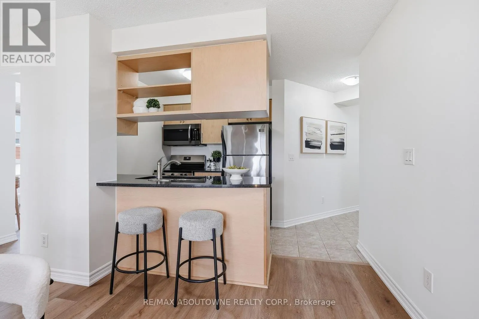 709 - 2391 CENTRAL PARK DRIVE