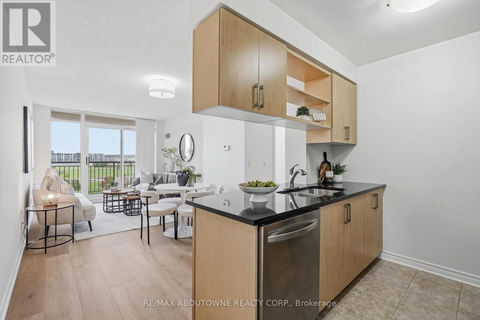 709 - 2391 CENTRAL PARK DRIVE