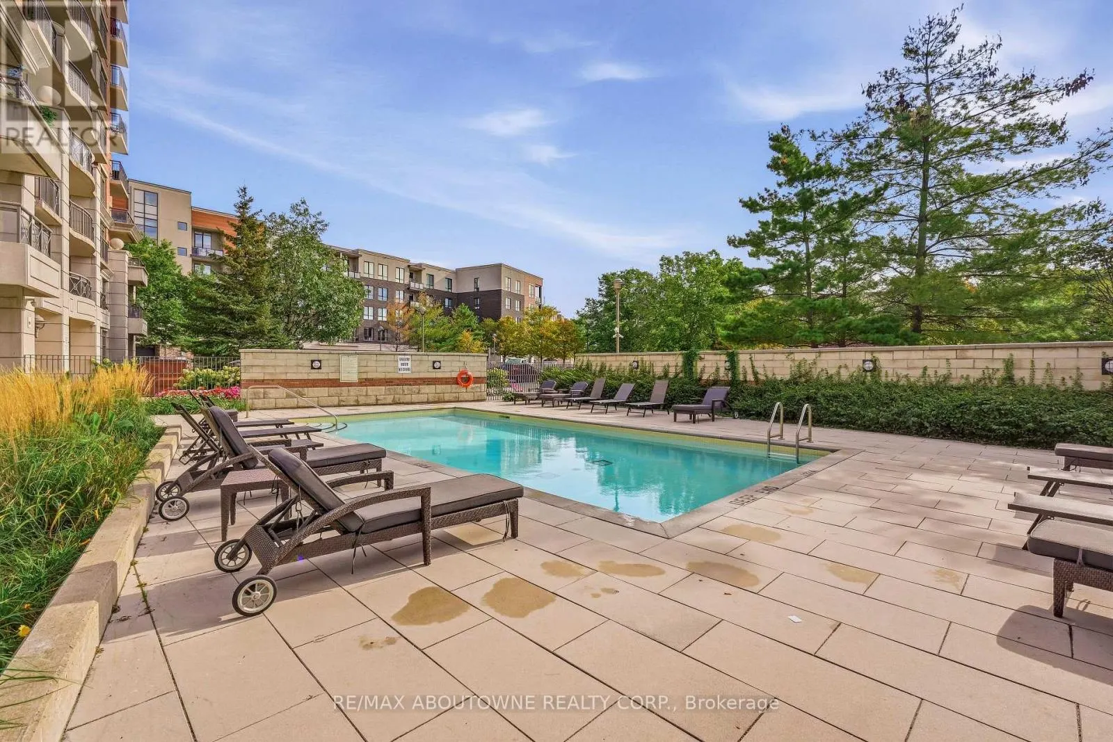 709 - 2391 CENTRAL PARK DRIVE