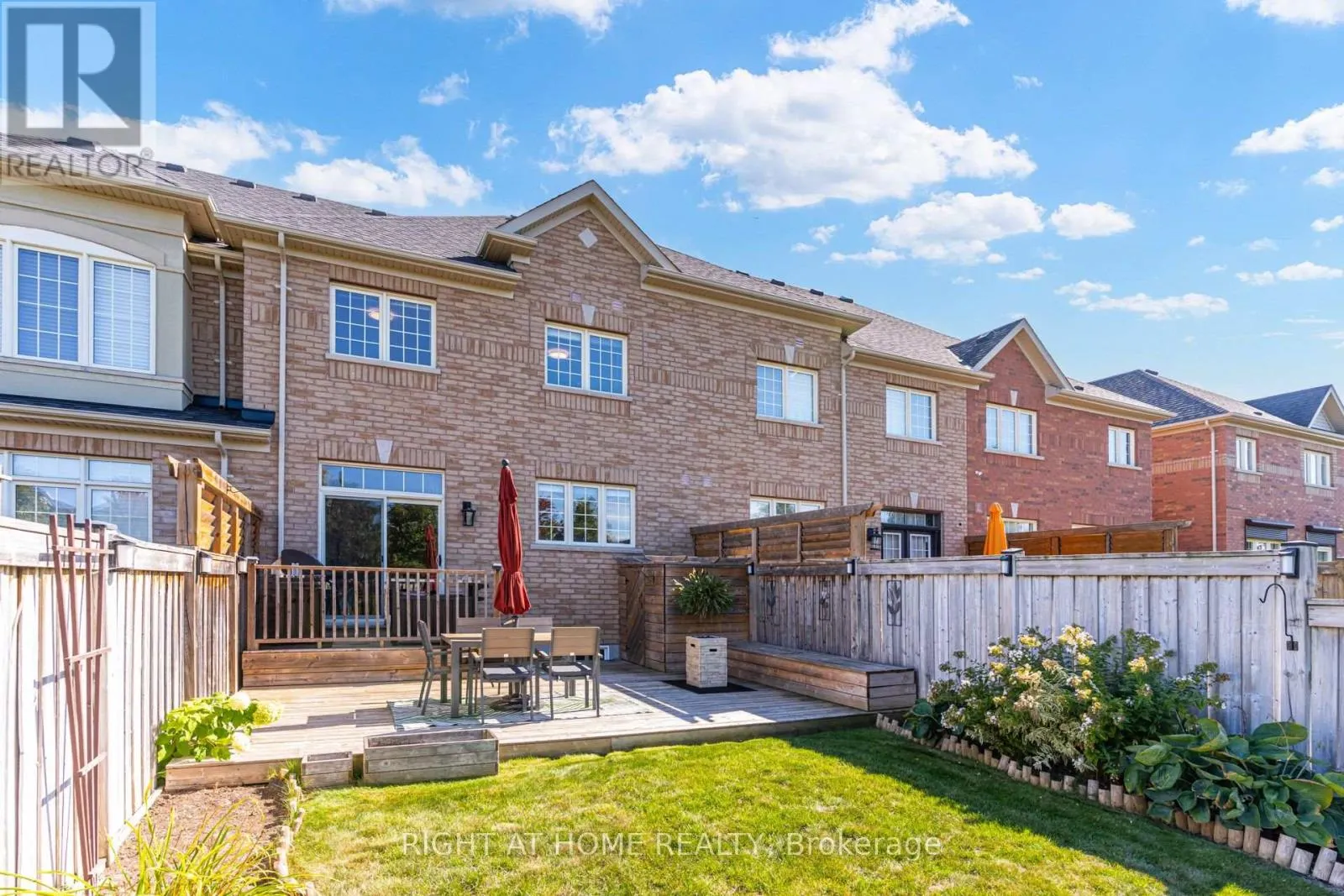 27 FALLIS CRESCENT