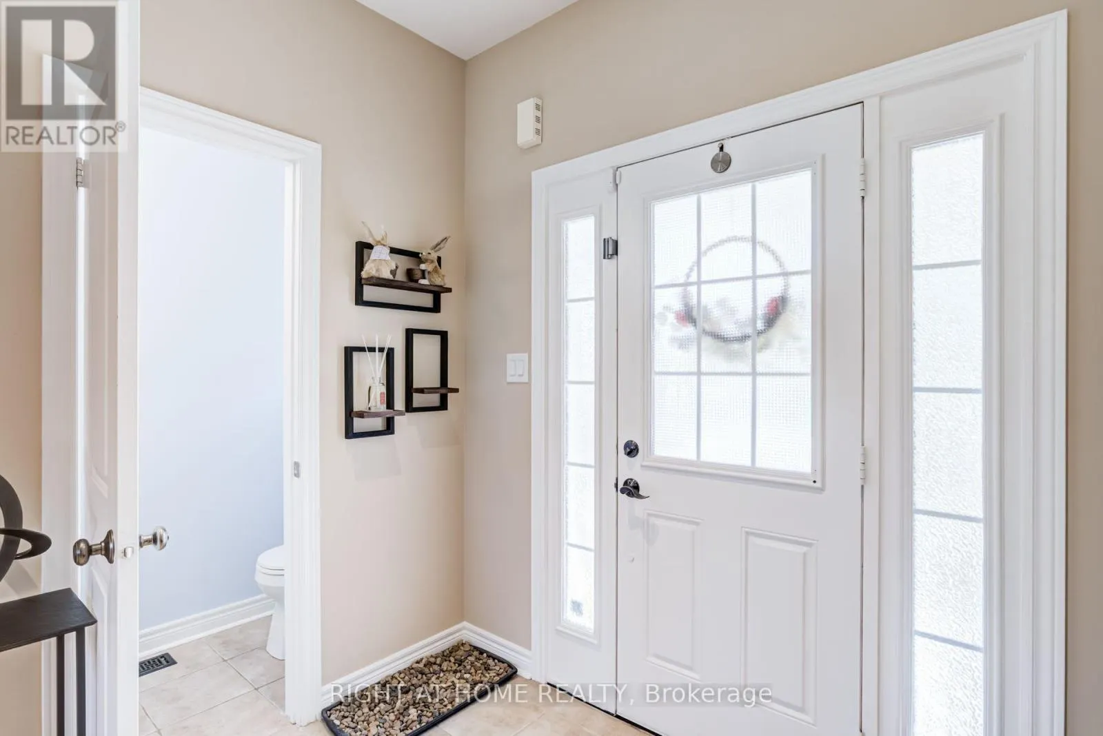 27 FALLIS CRESCENT
