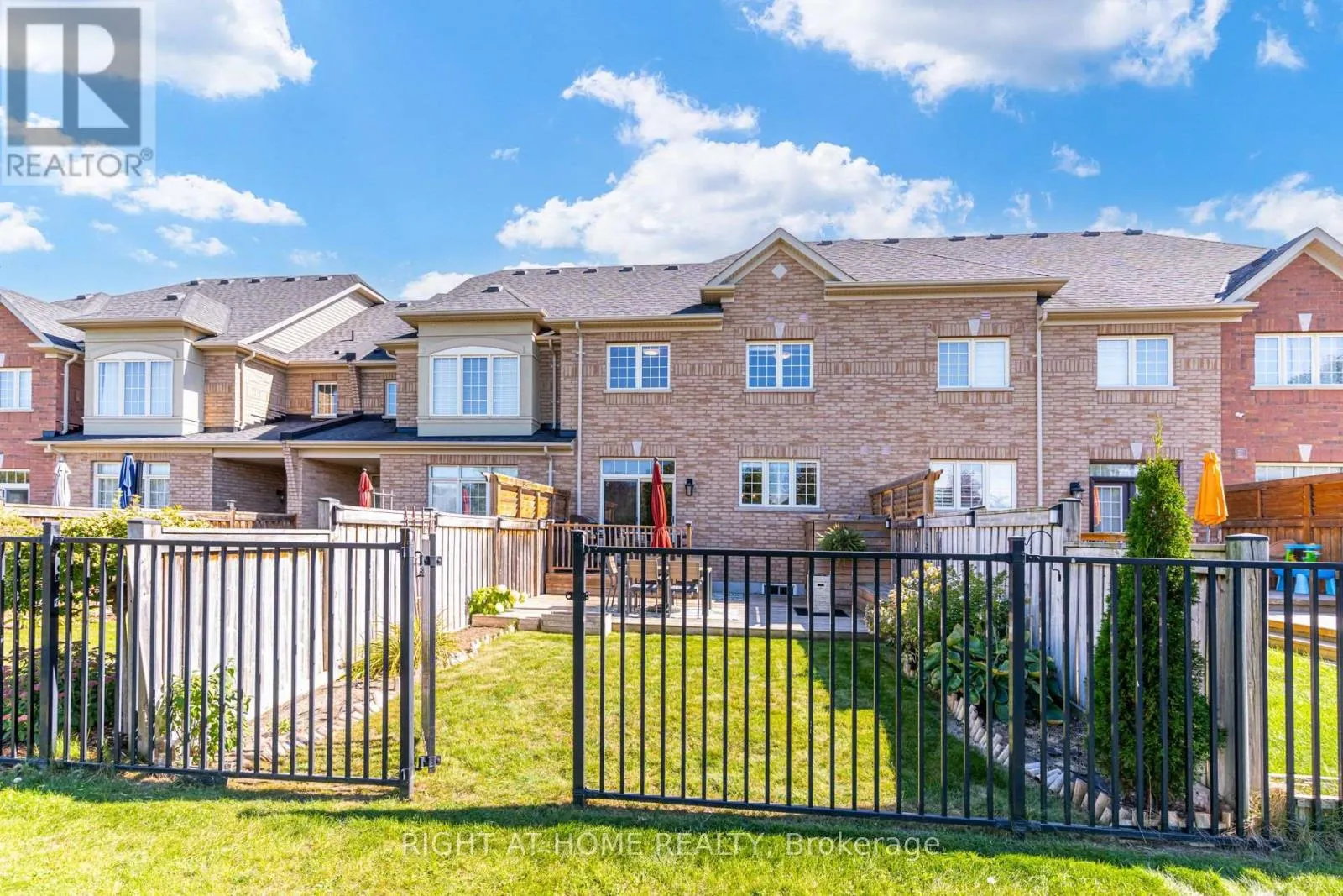 27 FALLIS CRESCENT