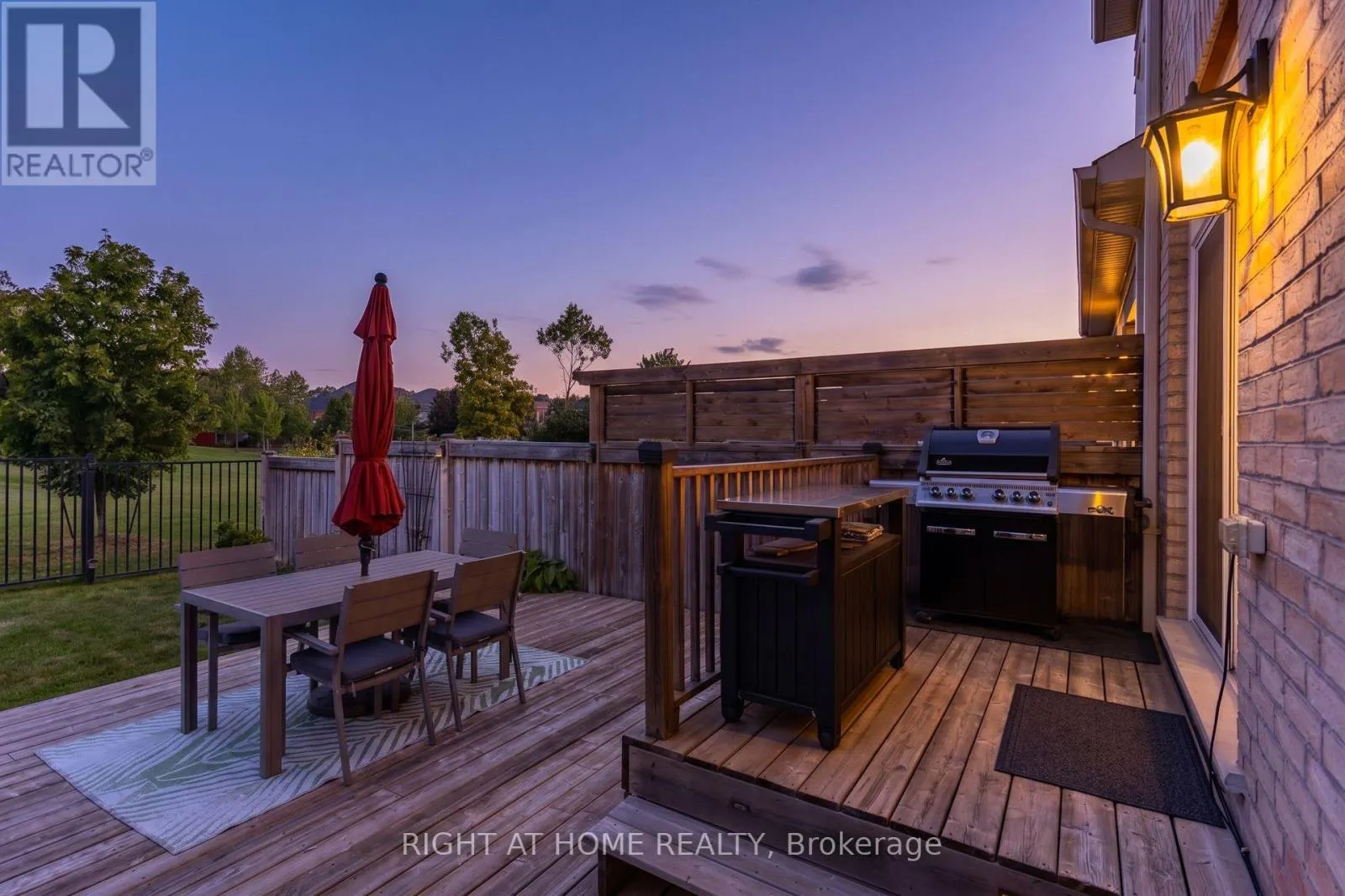 27 FALLIS CRESCENT