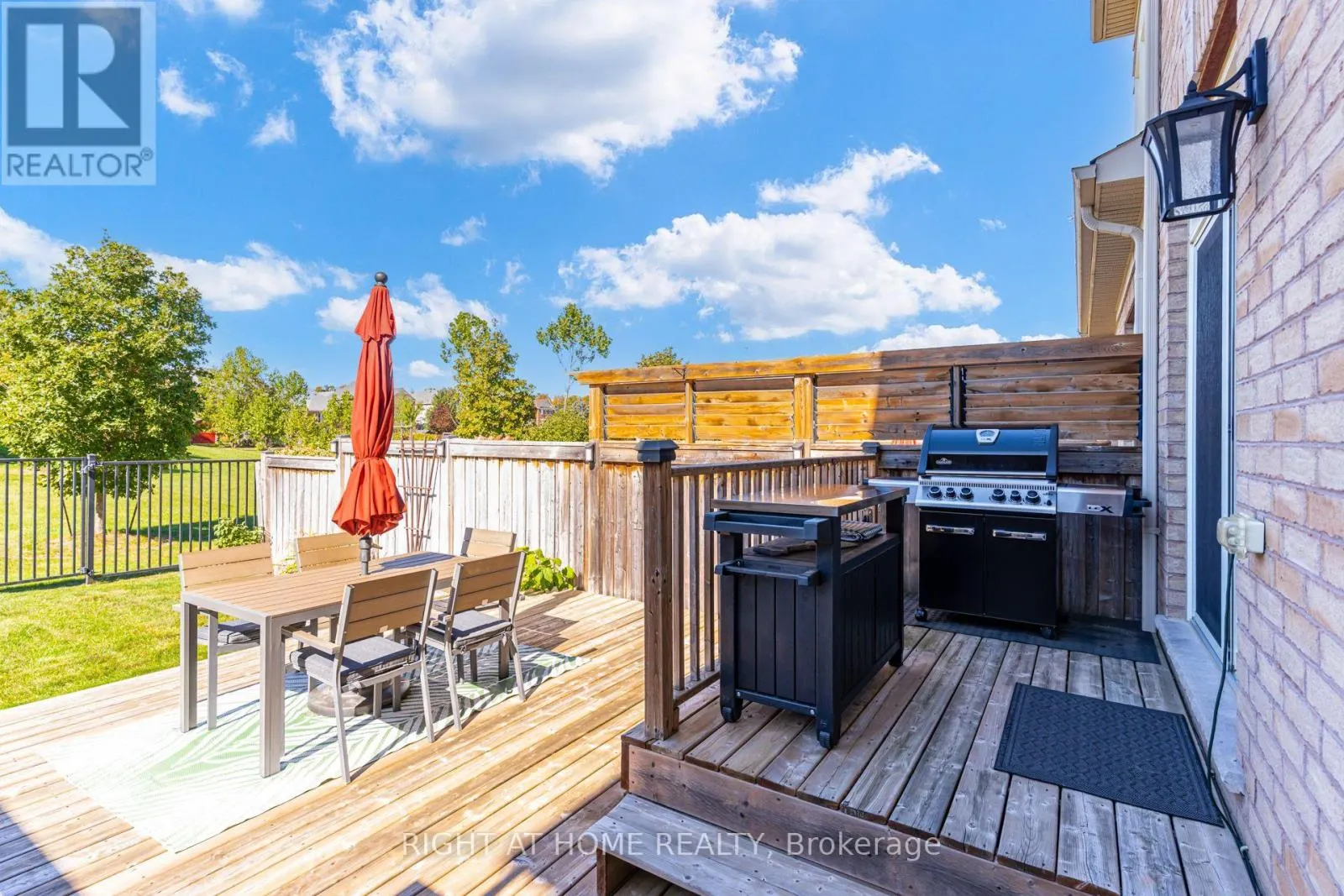 27 FALLIS CRESCENT