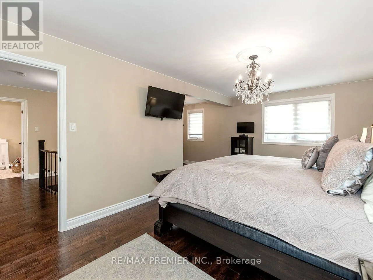 81 DE ROSE AVENUE
