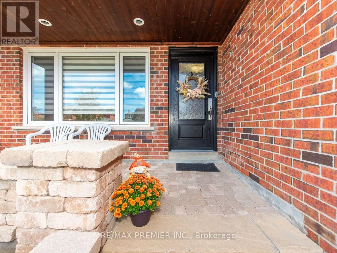 81 DE ROSE AVENUE