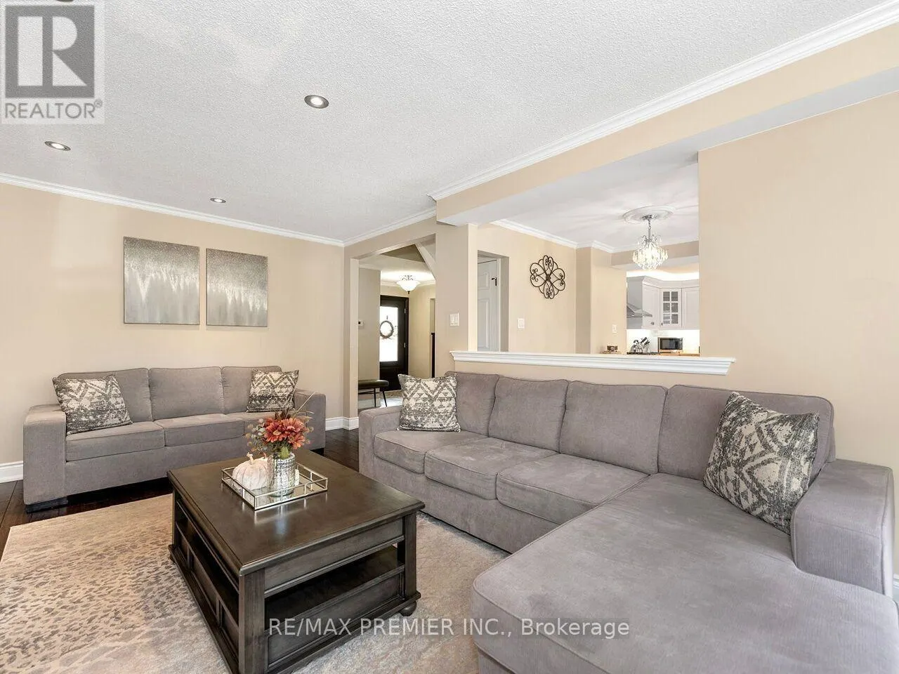 81 DE ROSE AVENUE