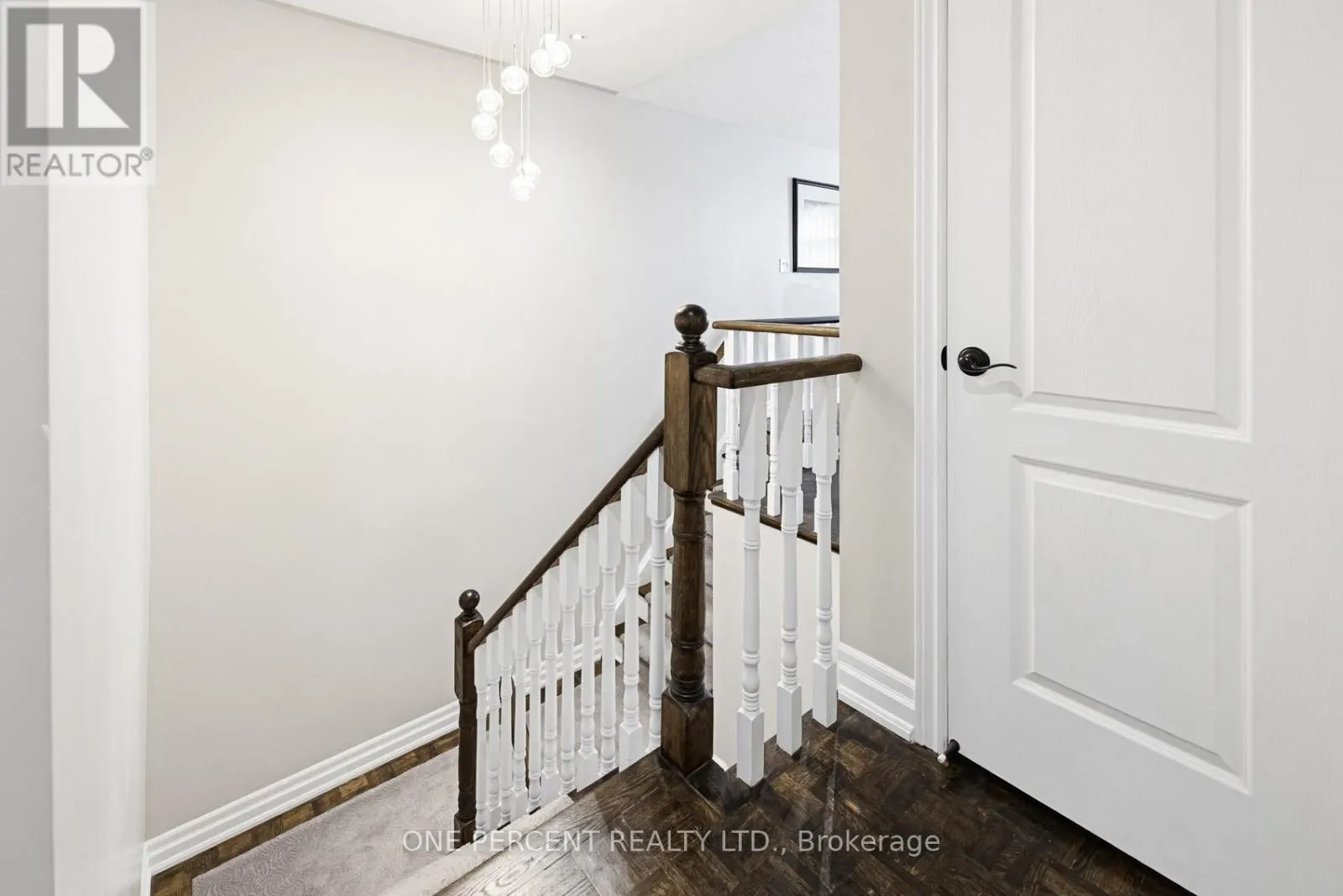 36 COACHWOOD MANOR COURT