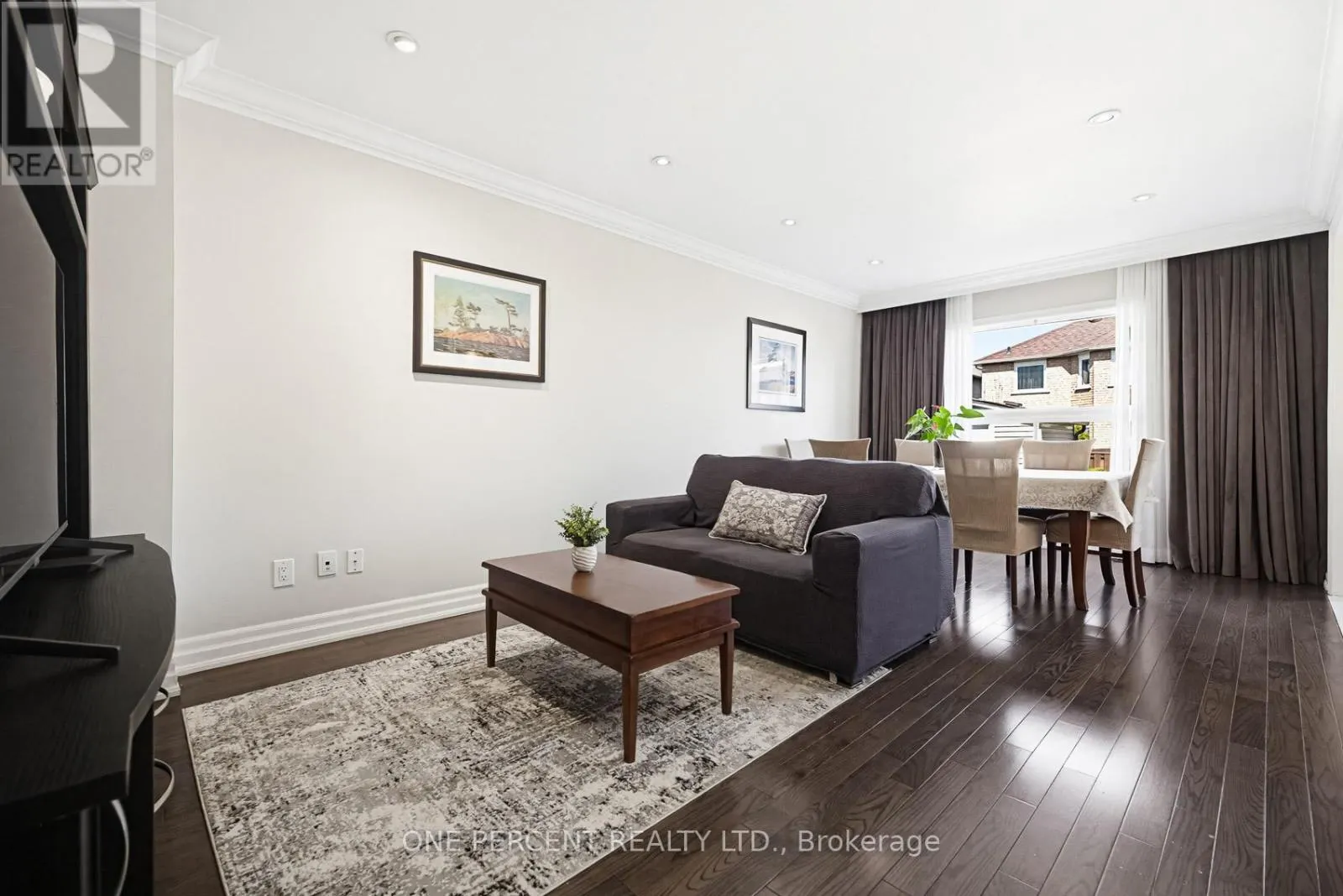 36 COACHWOOD MANOR COURT