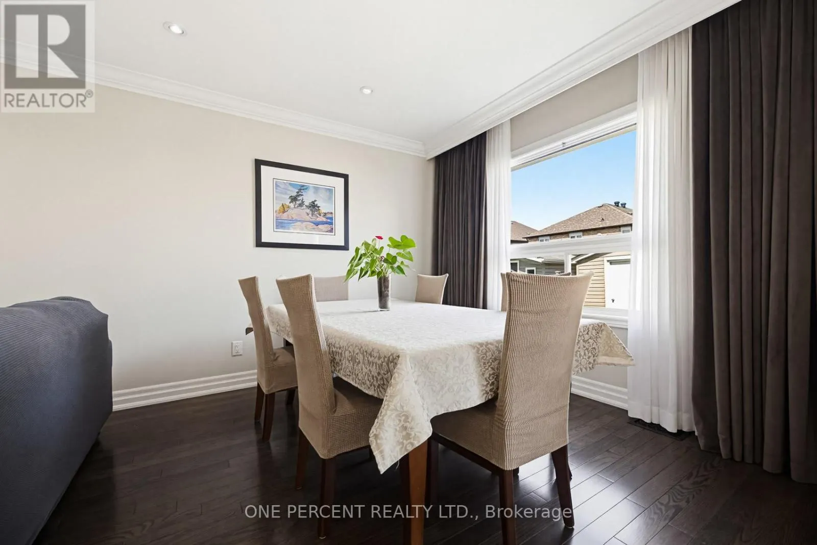 36 COACHWOOD MANOR COURT