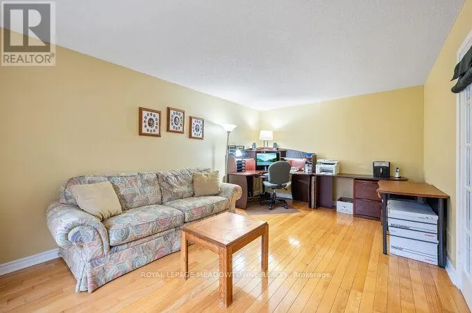 13 MCKEE DRIVE