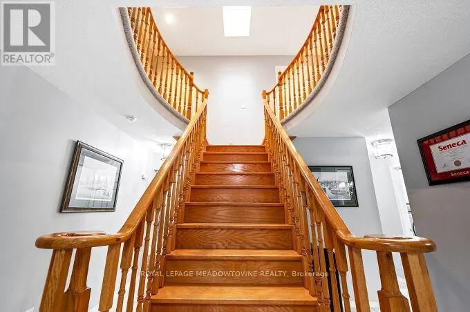 13 MCKEE DRIVE