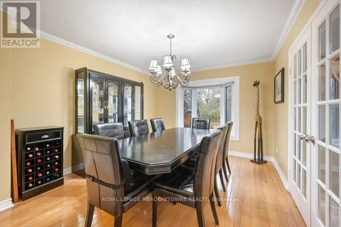 13 MCKEE DRIVE