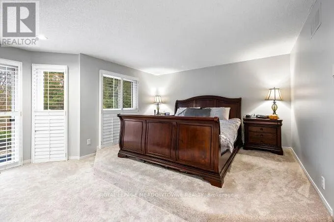 13 MCKEE DRIVE
