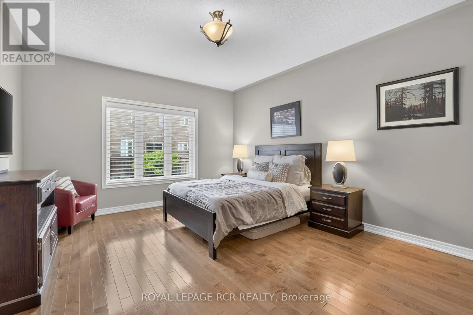 30 BORLAND CRESCENT