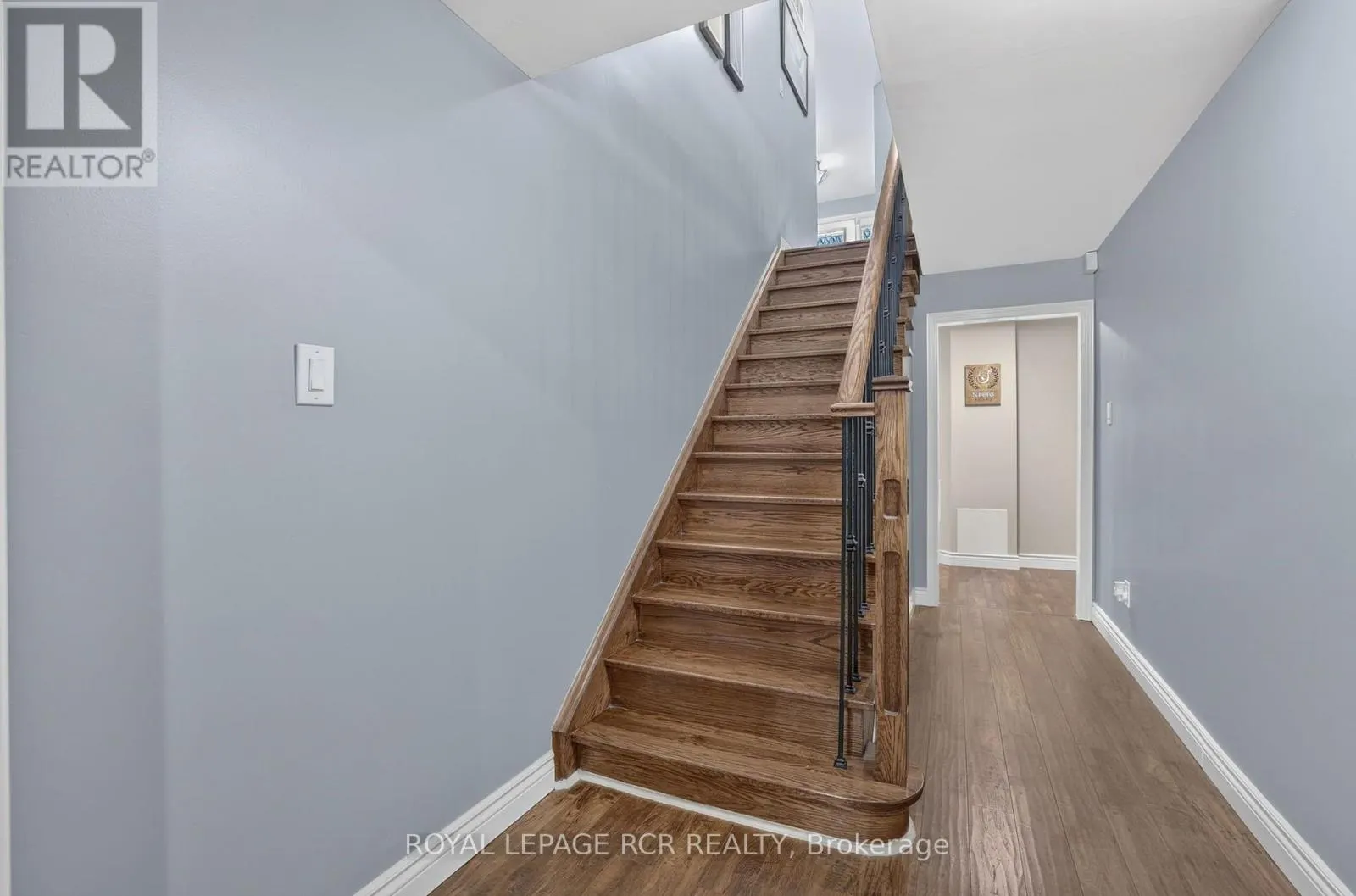 30 BORLAND CRESCENT
