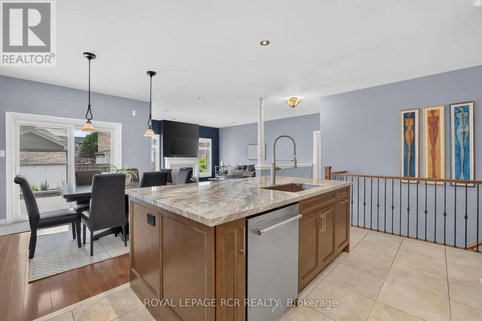 30 BORLAND CRESCENT