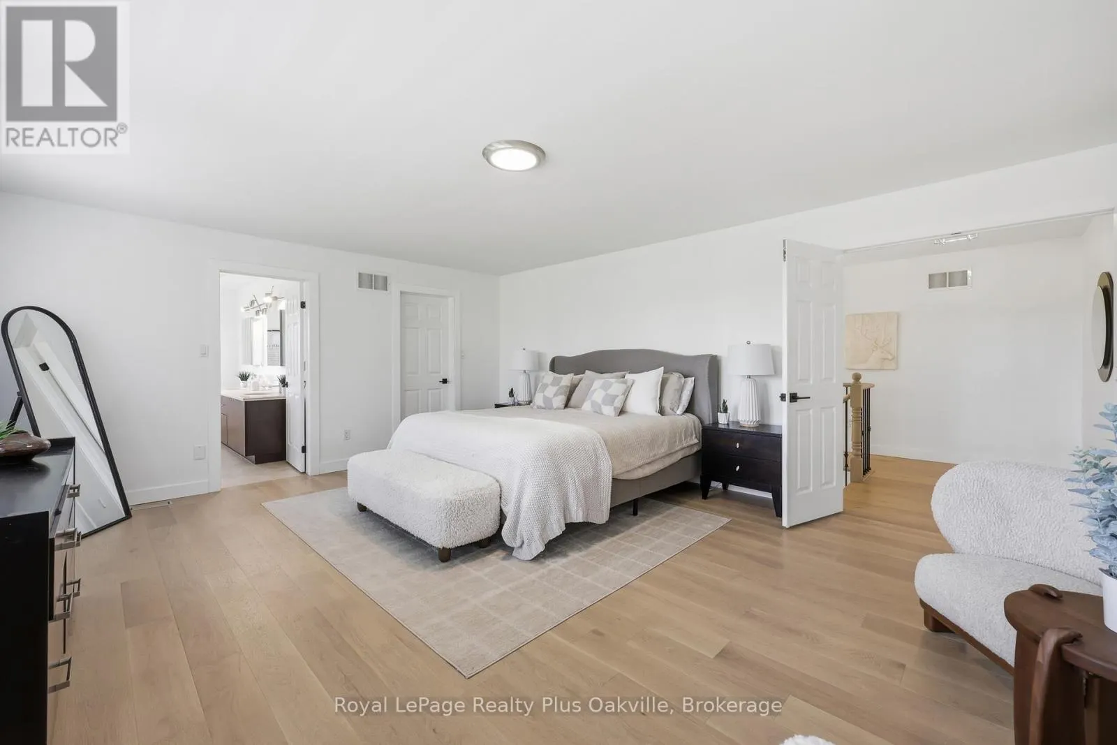 2363 YOLANDA DRIVE