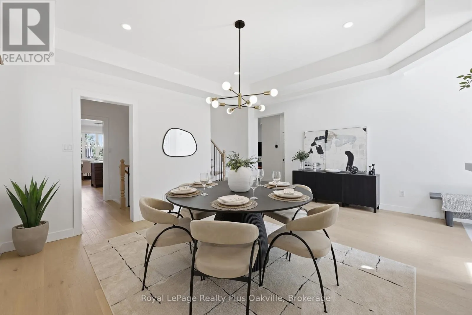 2363 YOLANDA DRIVE