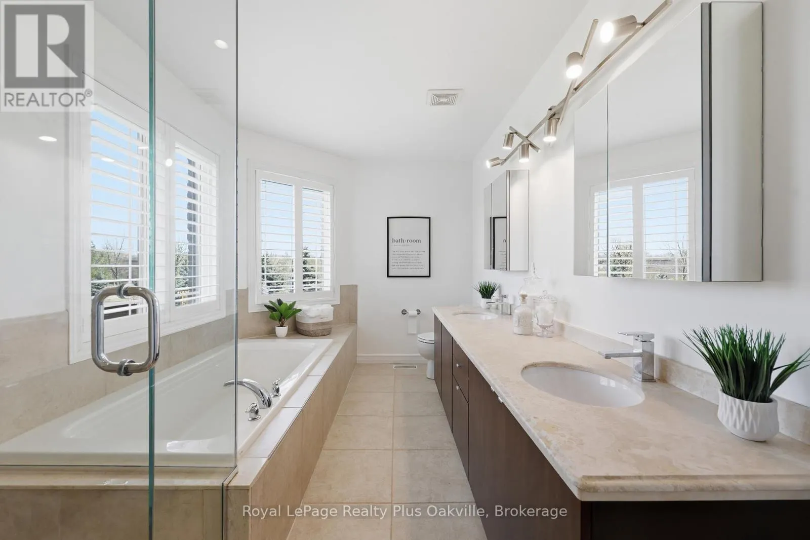 2363 YOLANDA DRIVE