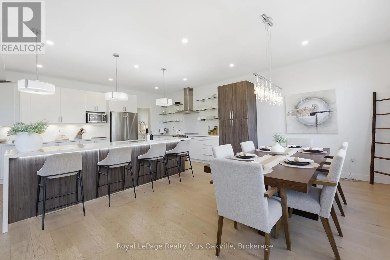 2363 YOLANDA DRIVE