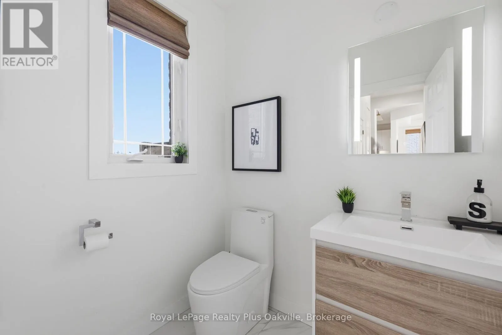 2363 YOLANDA DRIVE