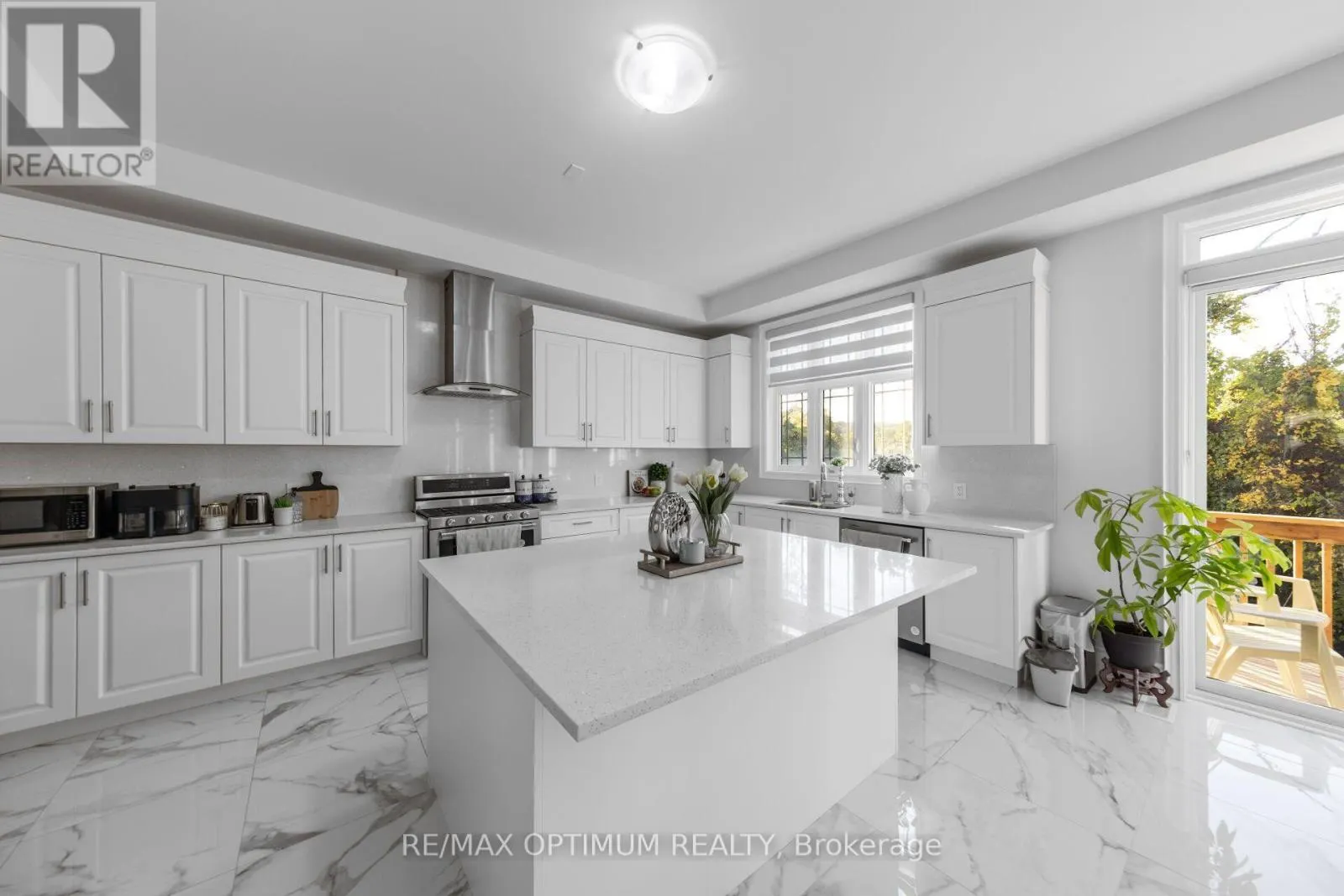 91 RASPBERRY RIDGE AVENUE
