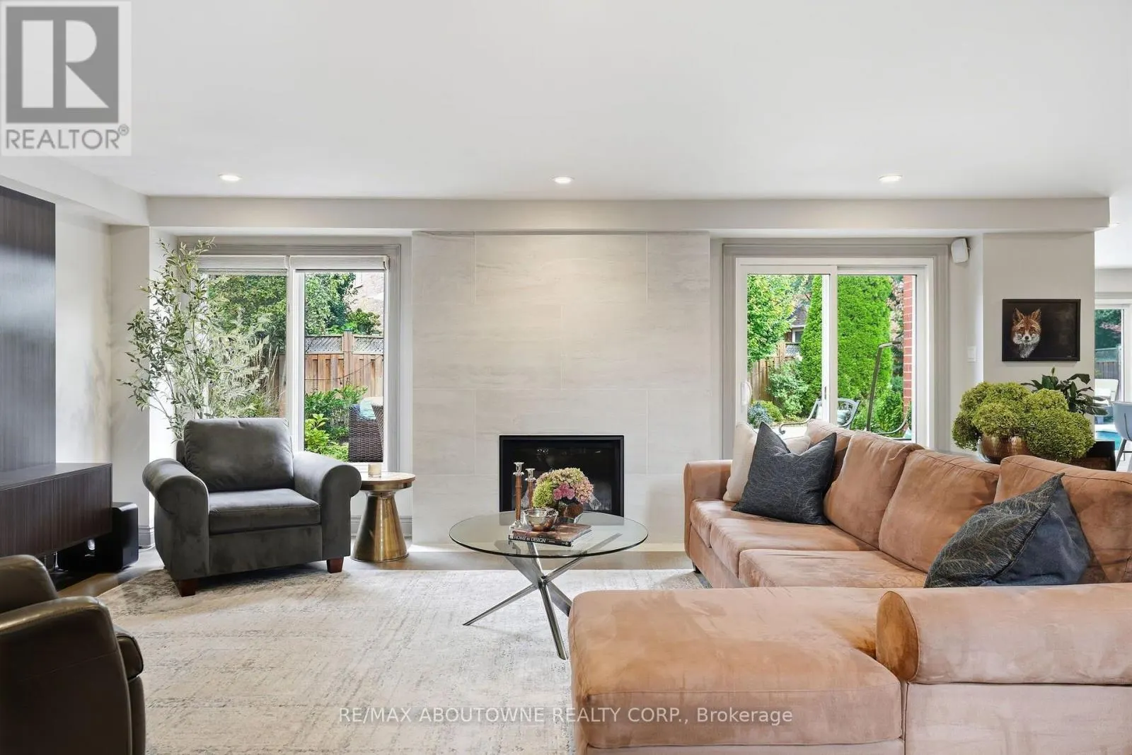 2747 TEAK CRESCENT