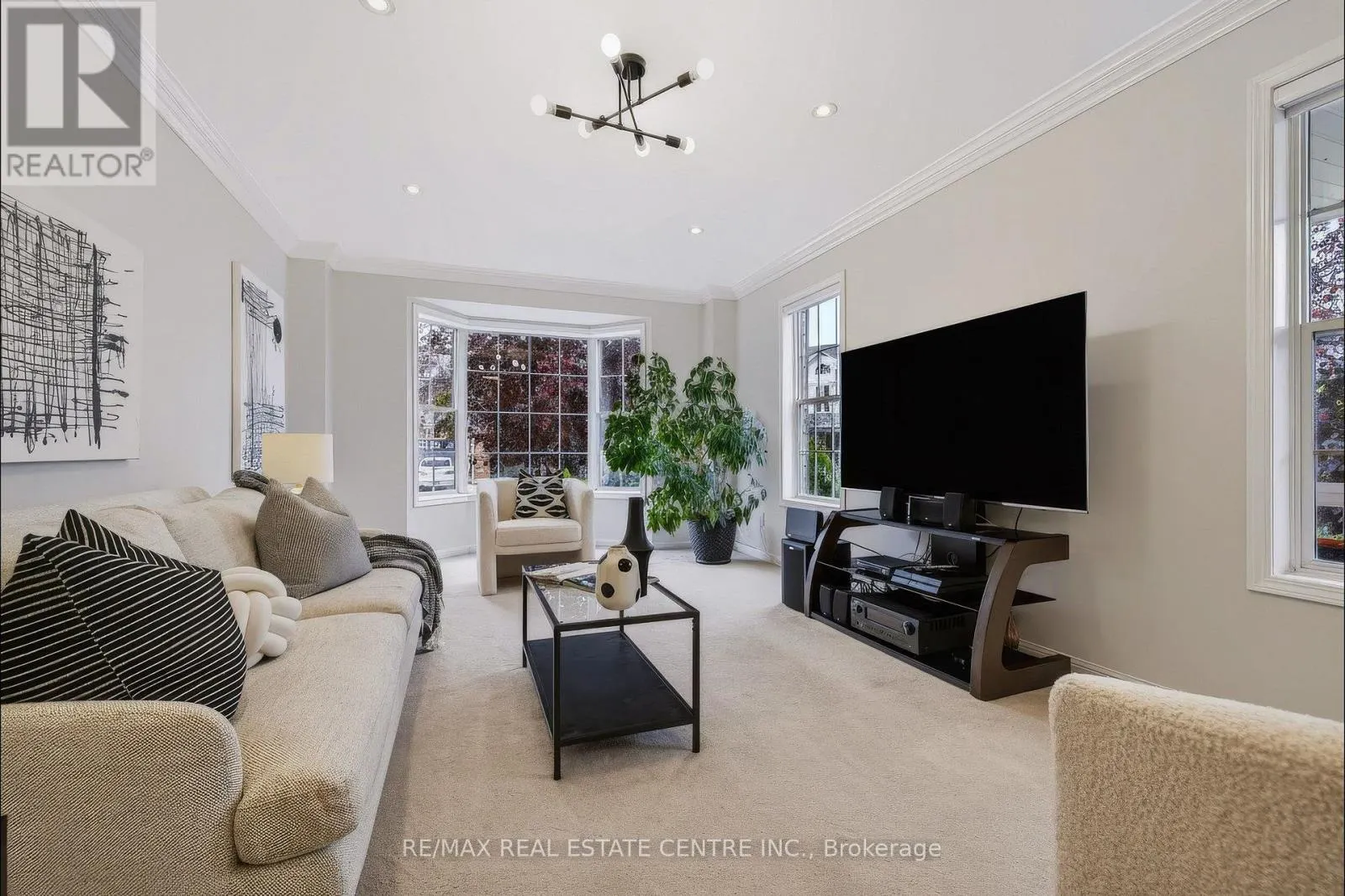 1630 CARTWRIGHT CRESCENT