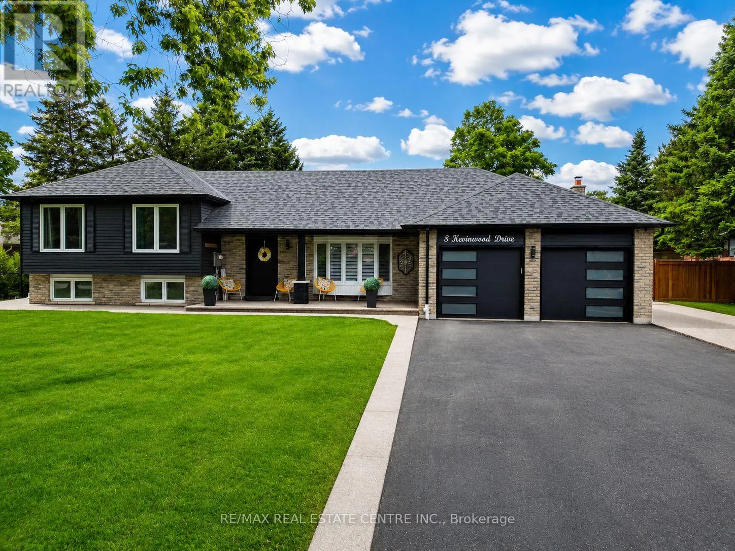 8 KEVINWOOD DRIVE