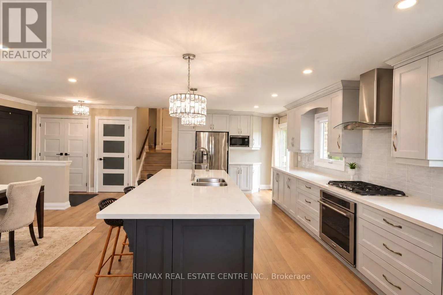 8 KEVINWOOD DRIVE