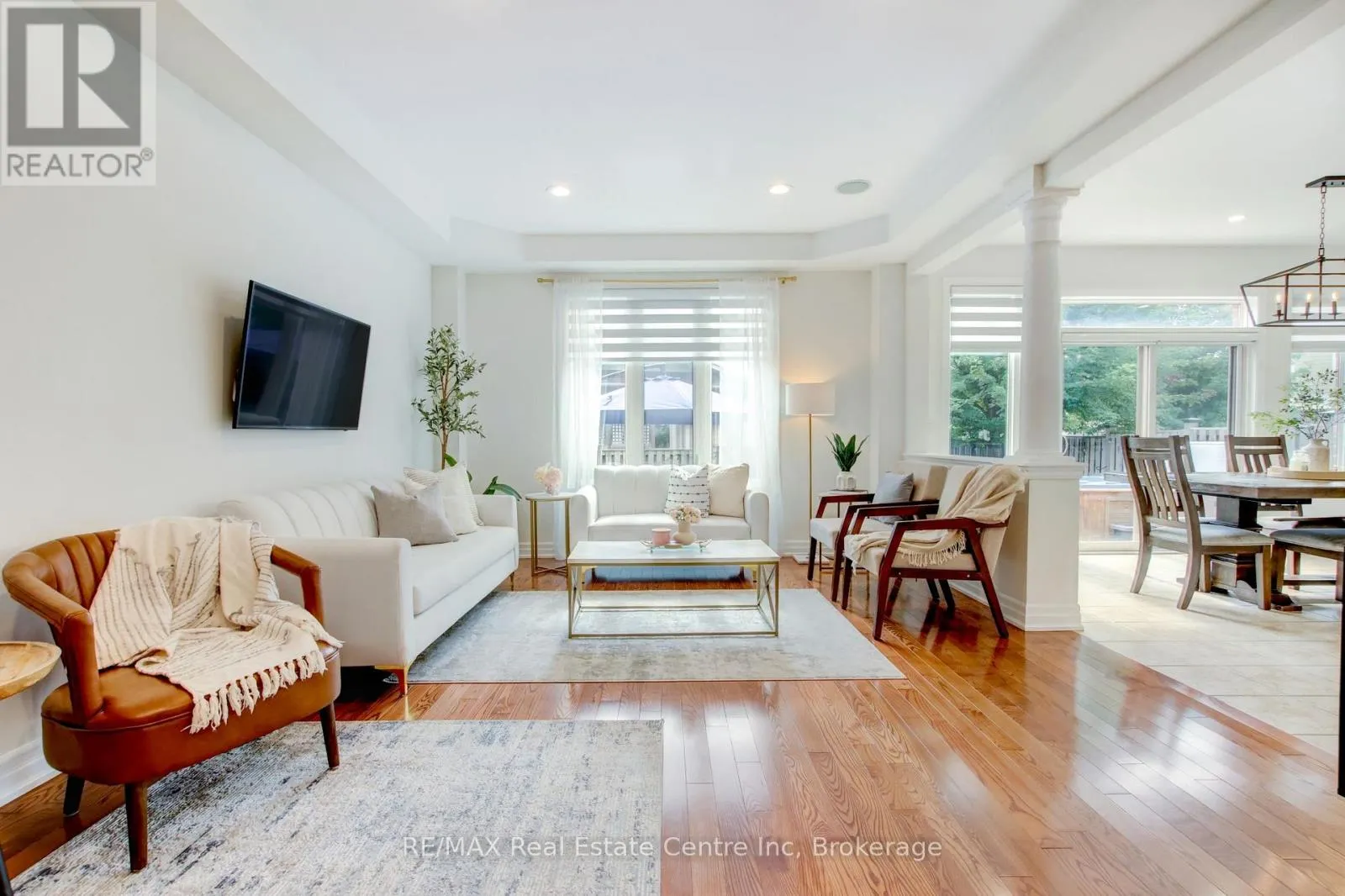 52 BARDOE CRESCENT