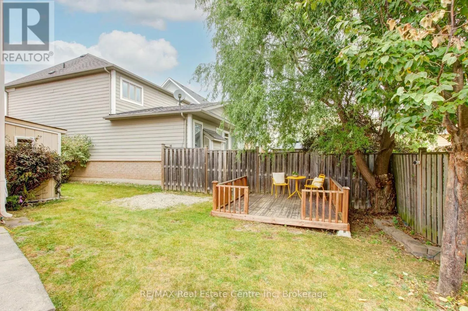 52 BARDOE CRESCENT