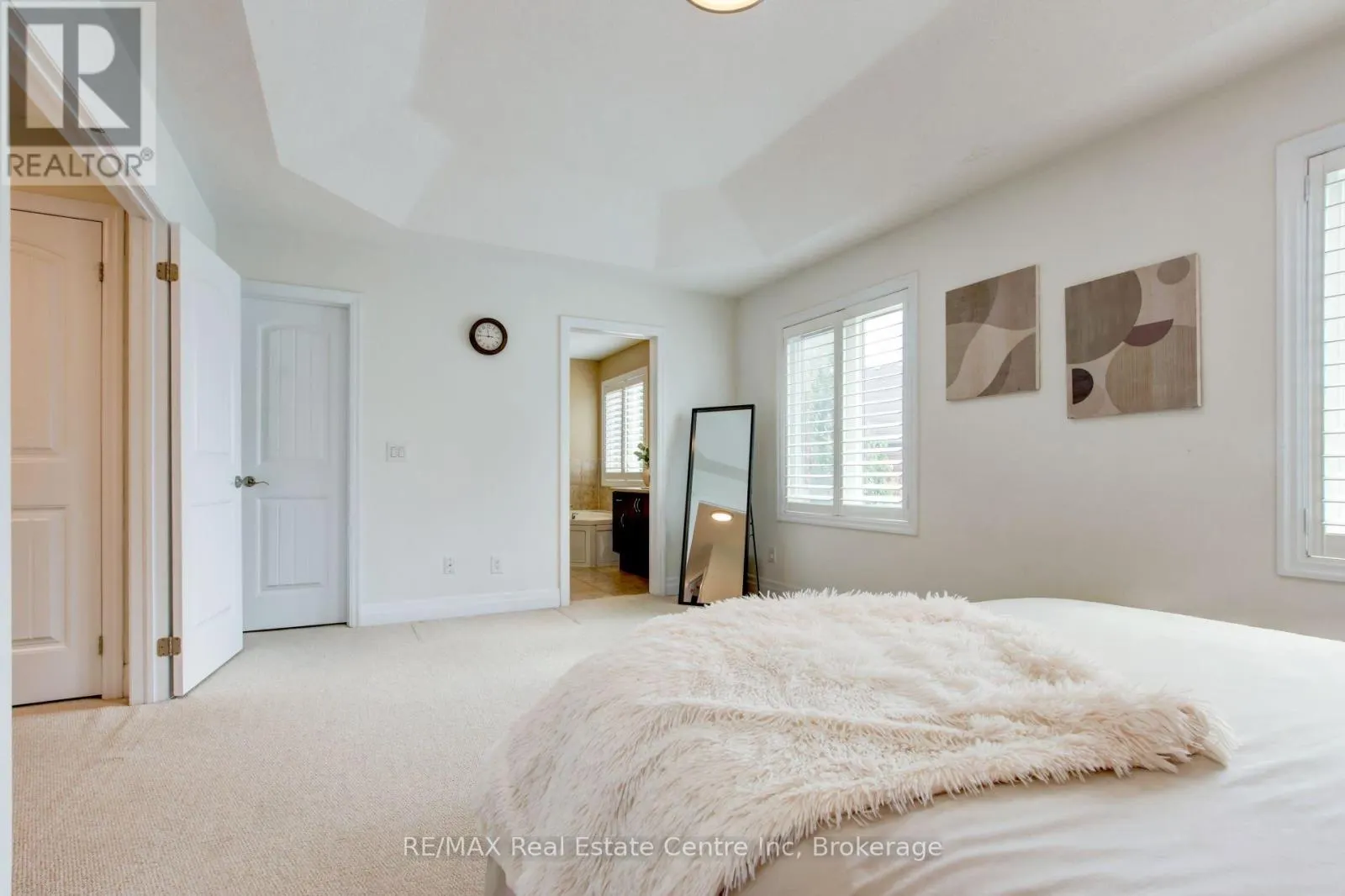52 BARDOE CRESCENT
