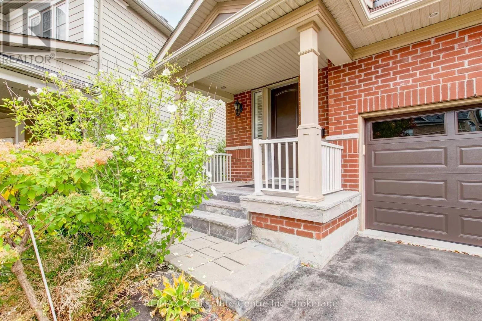 52 BARDOE CRESCENT