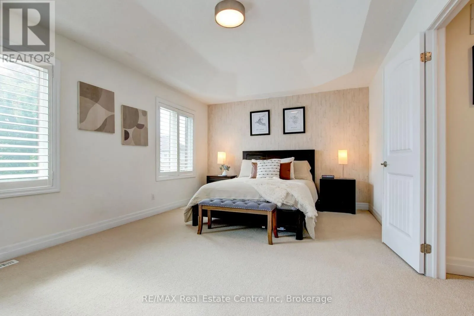 52 BARDOE CRESCENT