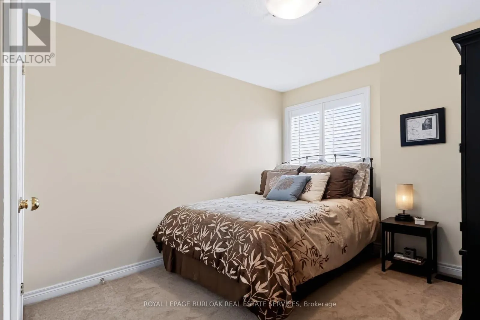 11 - 5151 UPPER MIDDLE ROAD