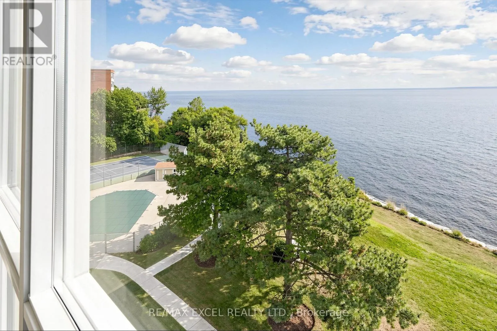 607 - 5280 LAKESHORE ROAD