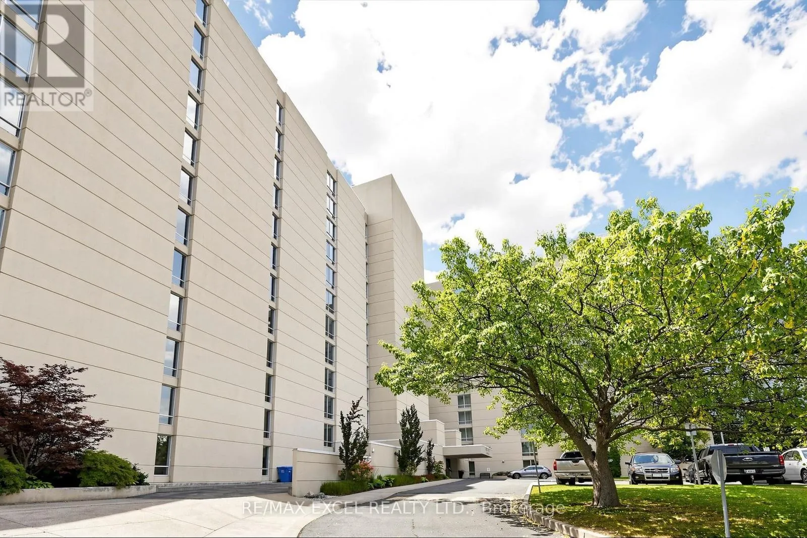 607 - 5280 LAKESHORE ROAD