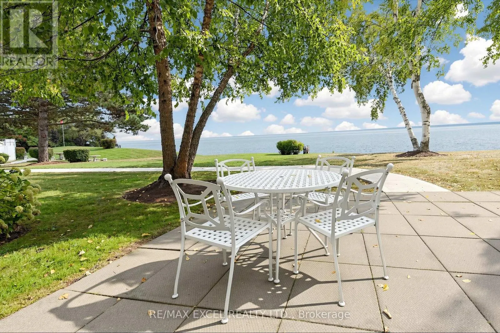 607 - 5280 LAKESHORE ROAD