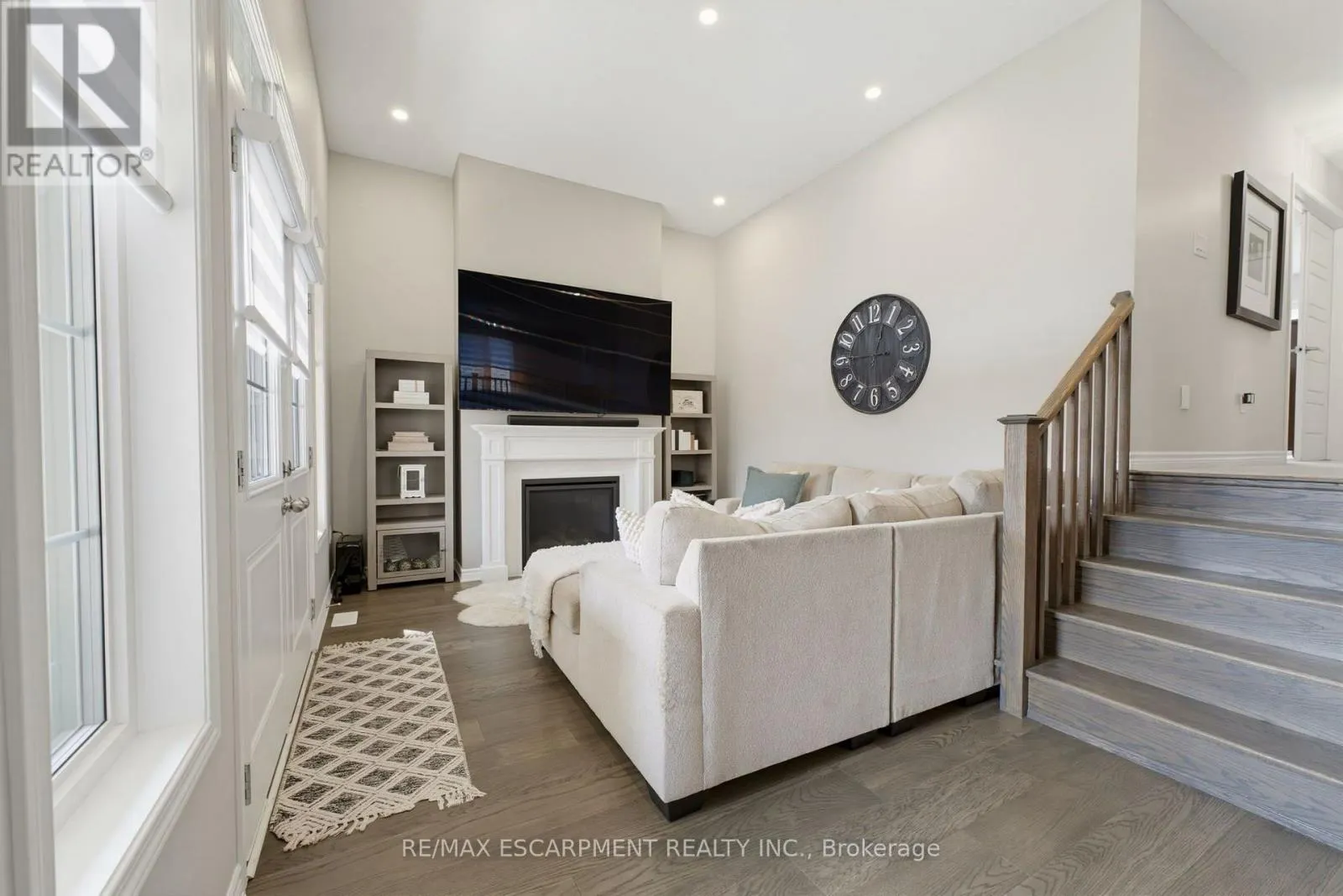 624 BOYD LANE