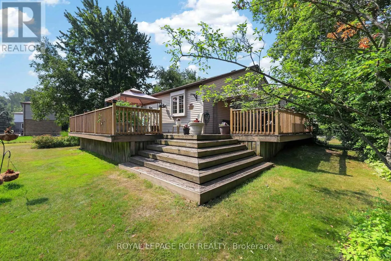60 HOLMES DRIVE
