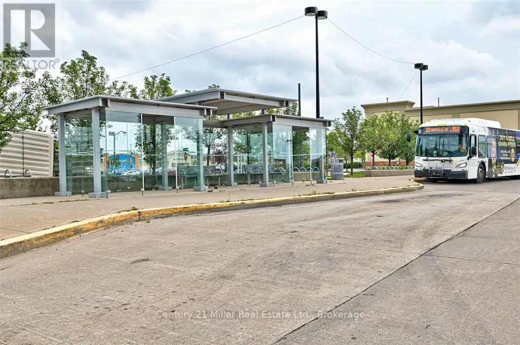 2204 - 297 OAK WALK DRIVE #2204