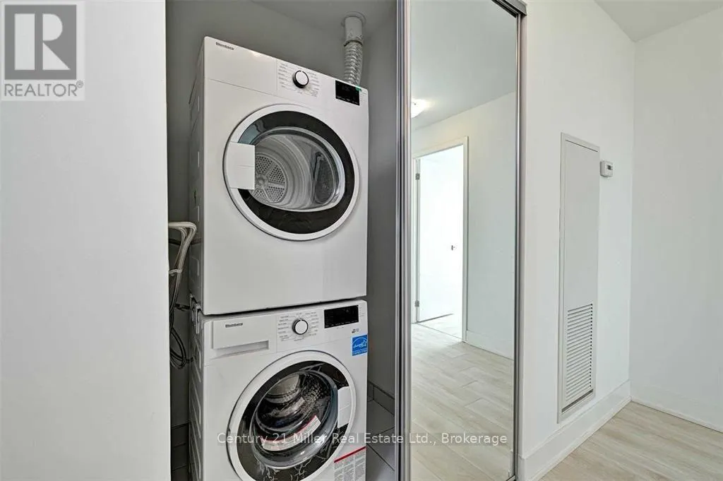 2204 - 297 OAK WALK DRIVE #2204