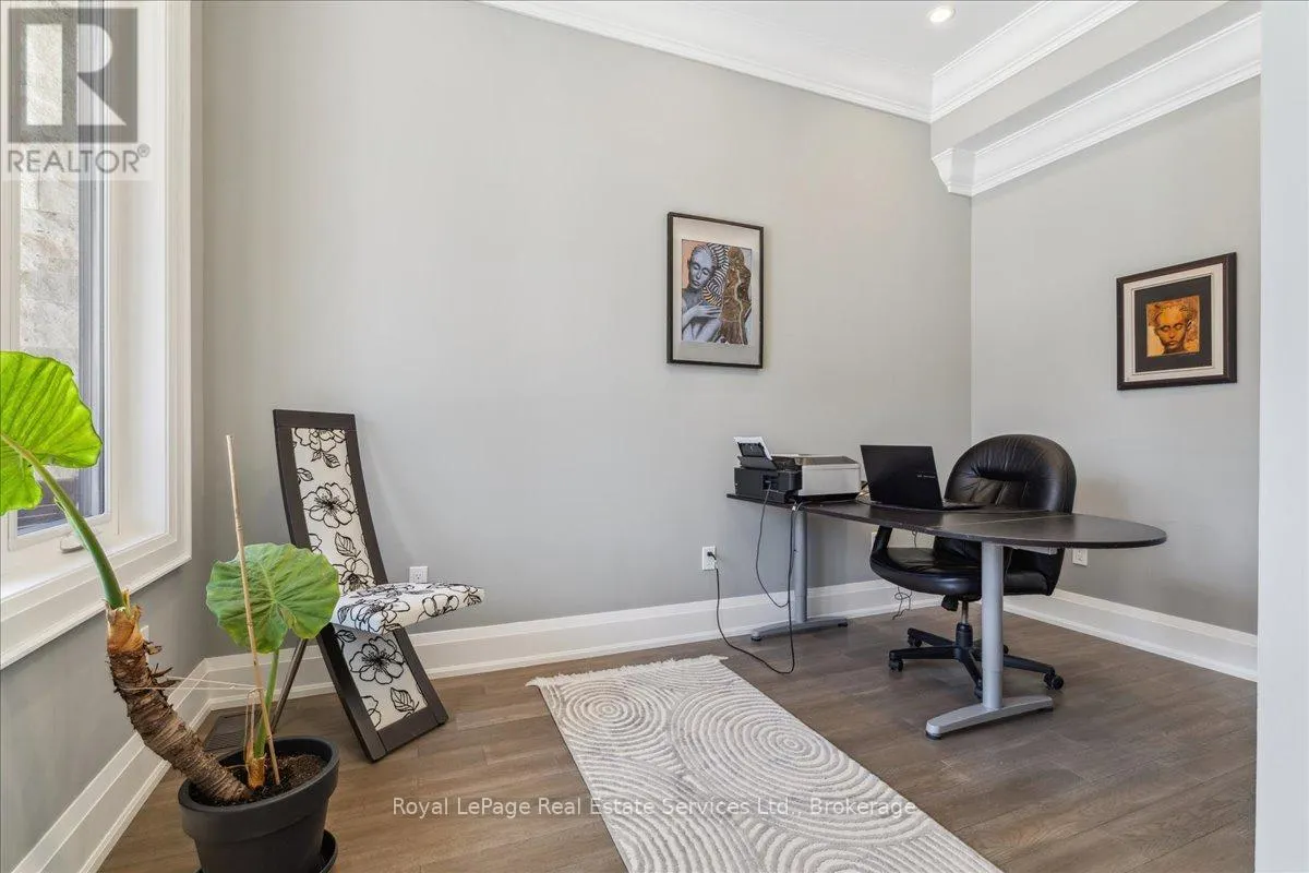 1211 PINEGROVE ROAD