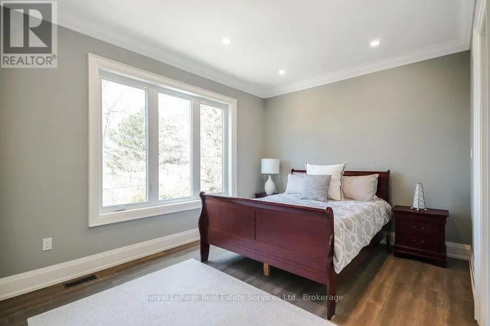 1211 PINEGROVE ROAD
