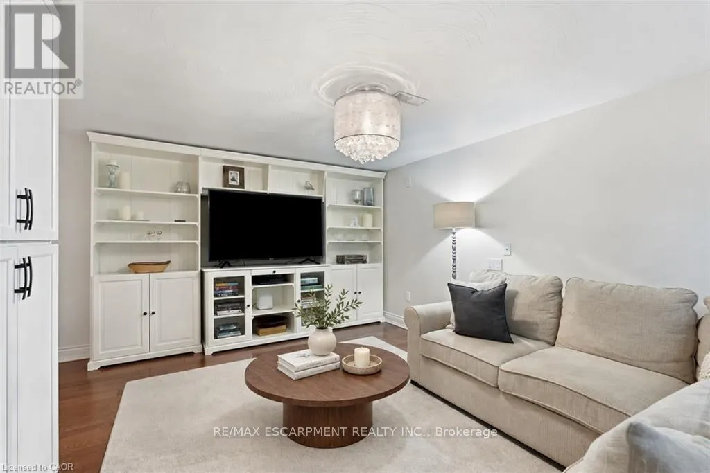 194 FOXBAR ROAD