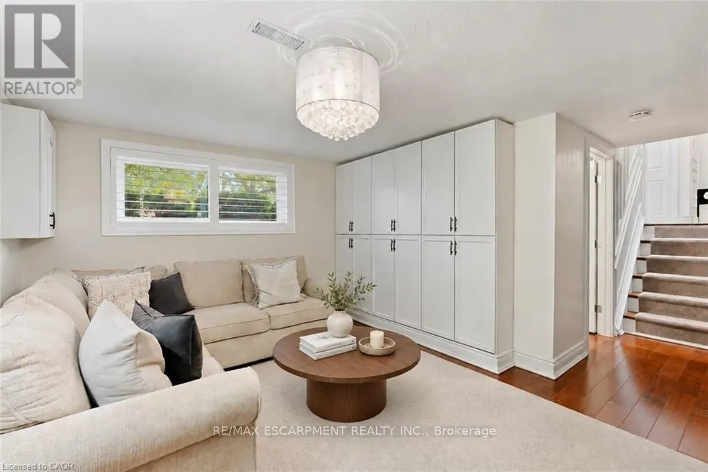 194 FOXBAR ROAD