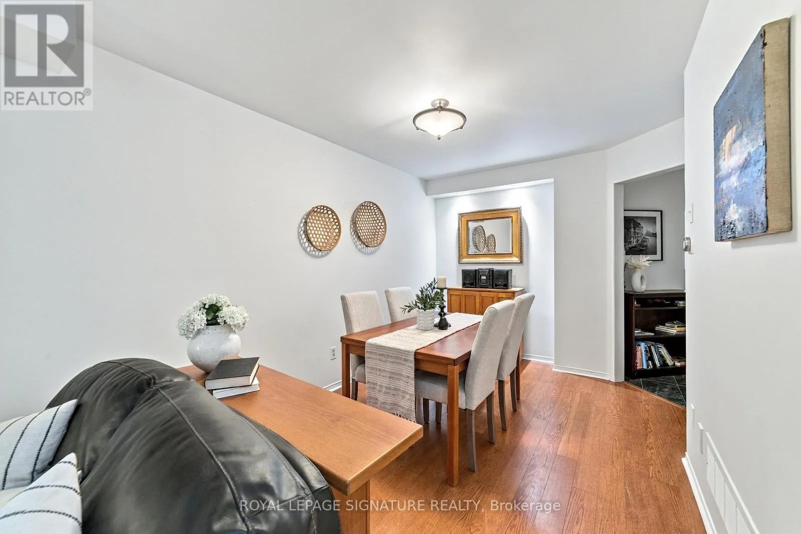 1152 WESTVIEW TERRACE