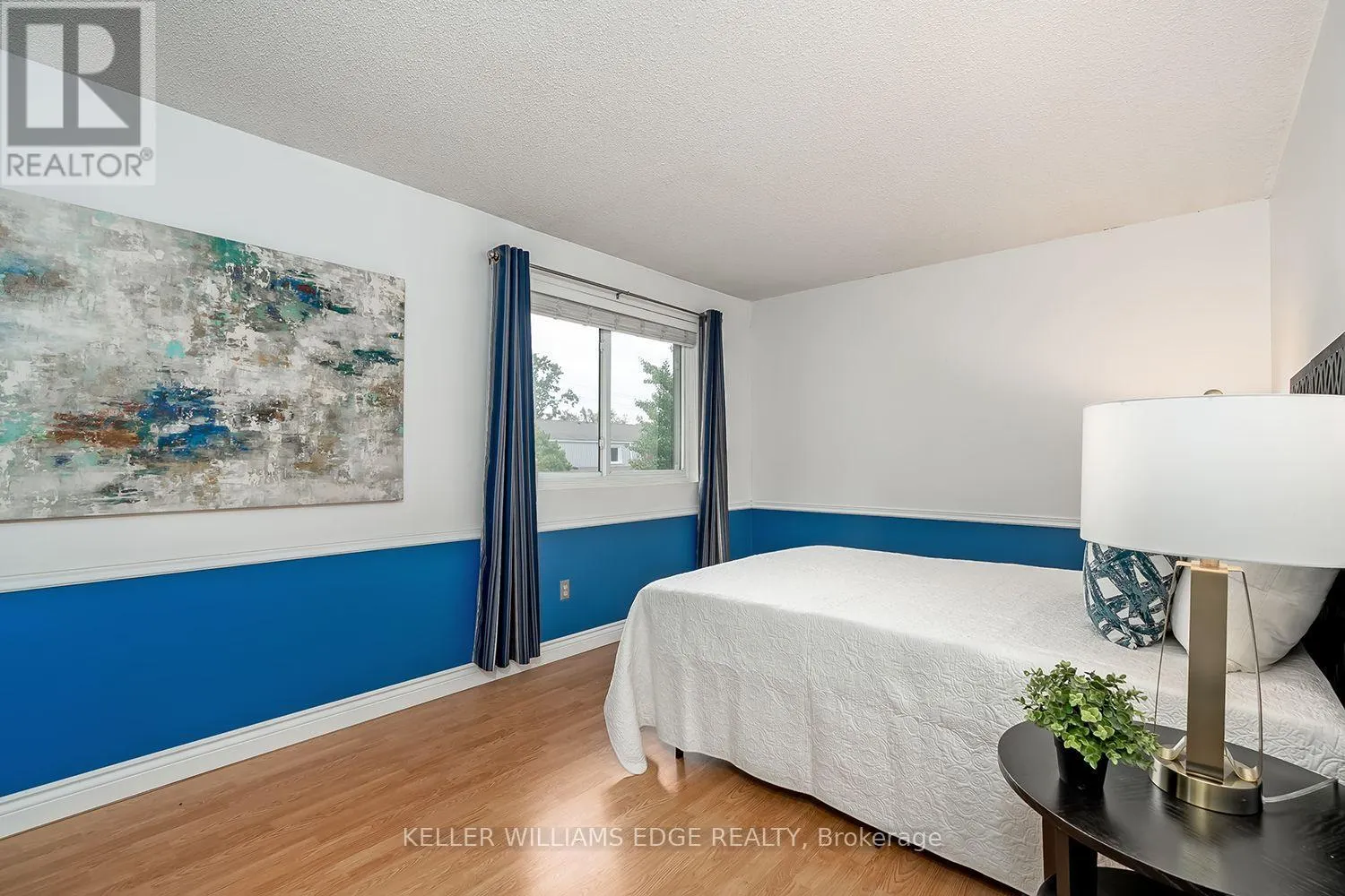 2 - 473 WOODVIEW ROAD